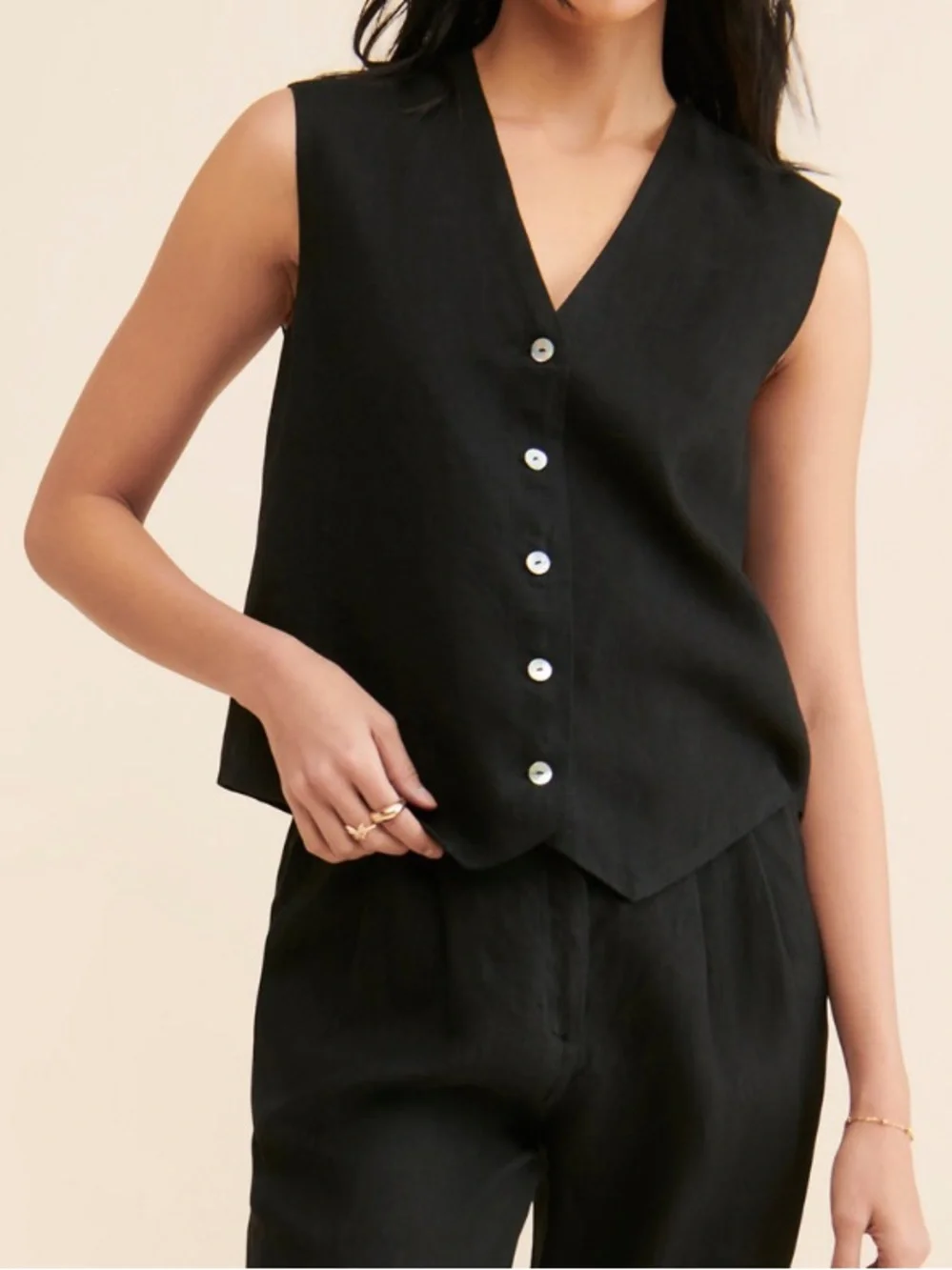 Donni Linen Vest in Jet Black small - Picture 1 of 5